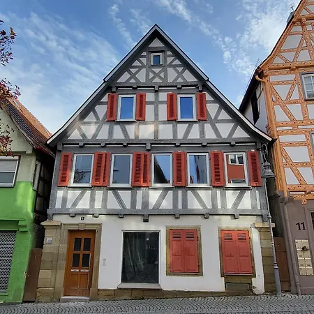 Mhq Im Historischen Fachwerkhaus Mit Terrasse In * 魏布林根