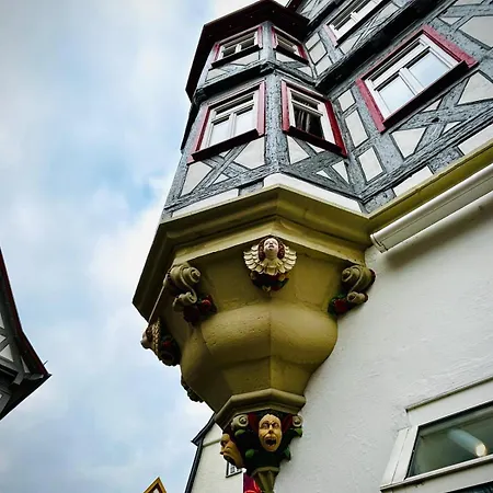 Mhq Im Historischen Fachwerkhaus Mit Terrasse In *