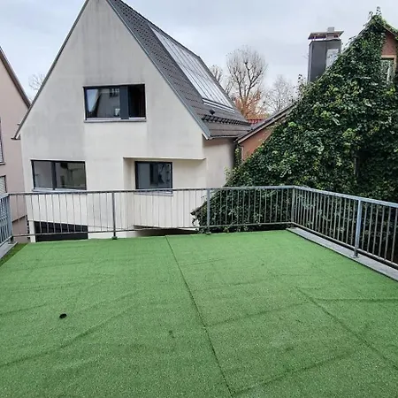 Mhq Im Historischen Fachwerkhaus Mit Terrasse In * 魏布林根