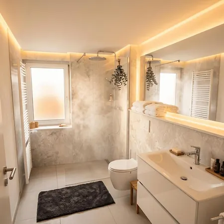 Fachwerkhaus Mit Tischkicker 6 Gaeste Waiblingen Stuttgart Glorystay * Waiblingen (Stuttgart)